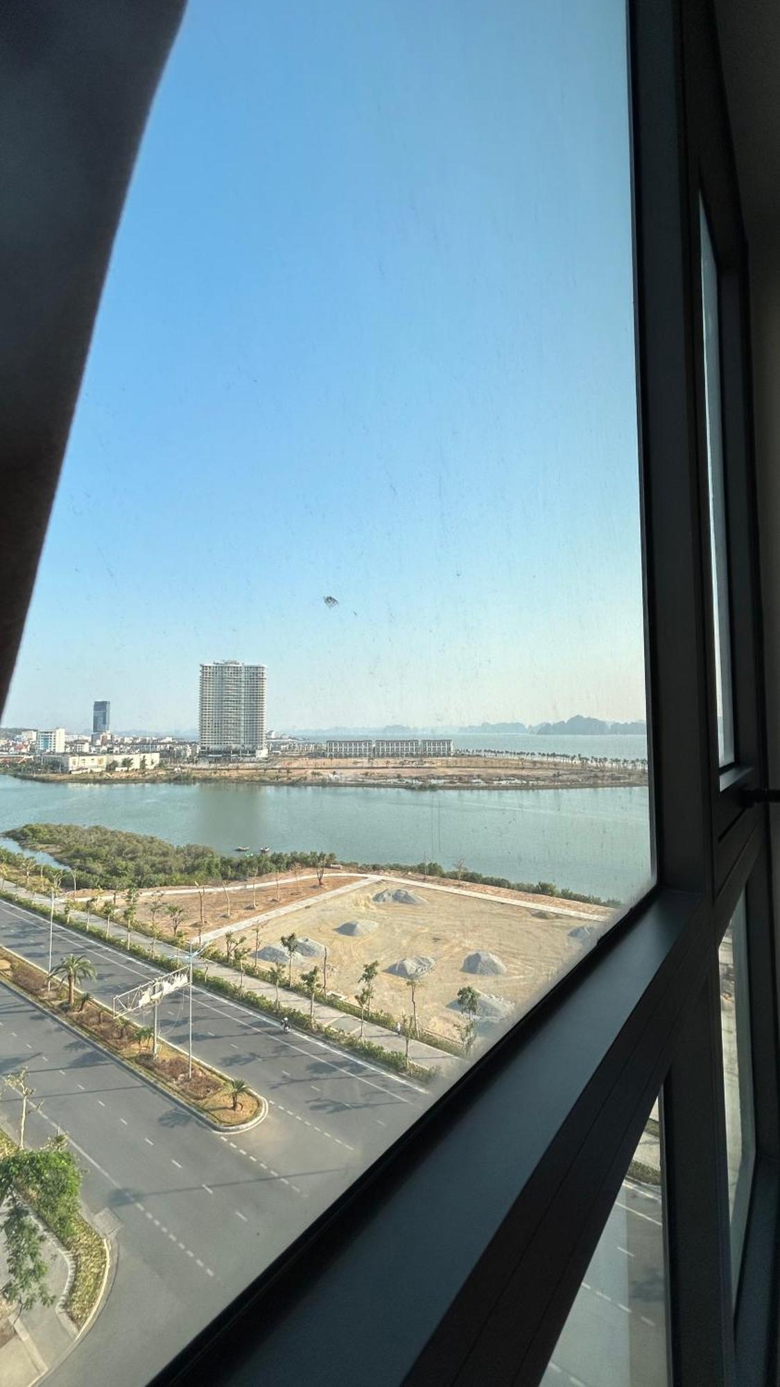Sunday Premium Apartment Hạ Long Exterior foto