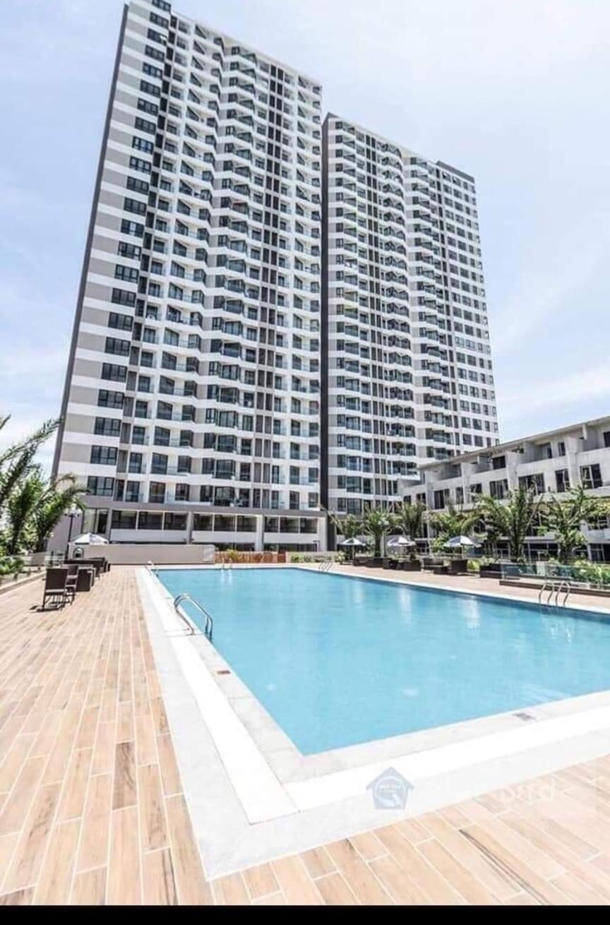 Sunday Premium Apartment Hạ Long Exterior foto