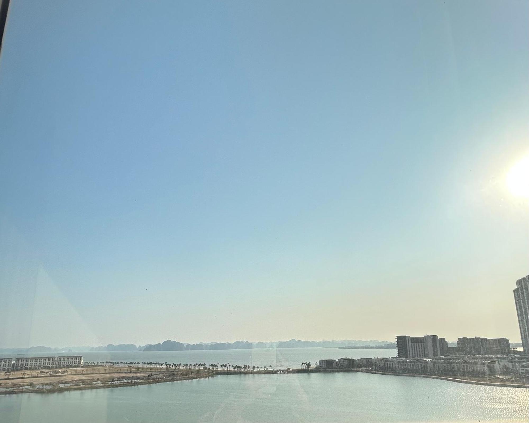 Sunday Premium Apartment Hạ Long Exterior foto