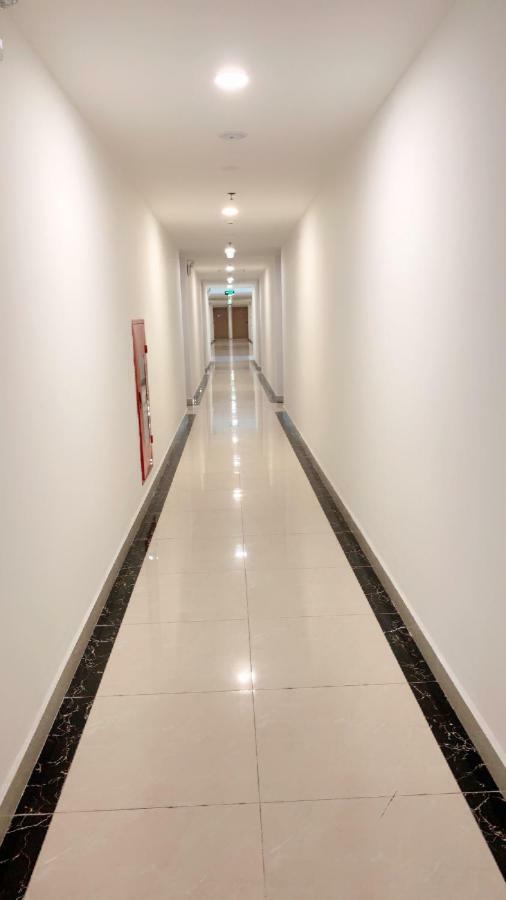 Sunday Premium Apartment Hạ Long Exterior foto